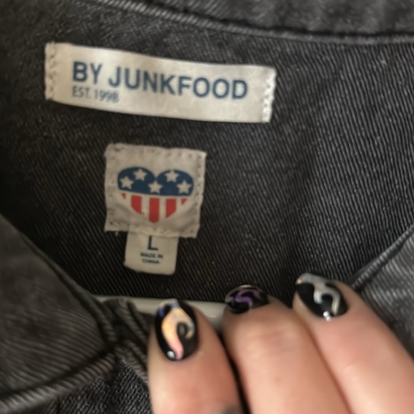 EUC Custom Def Leopard Button-up Denim Jean Jacket Junk Food Size L Metal Rock - Picture 6 of 6